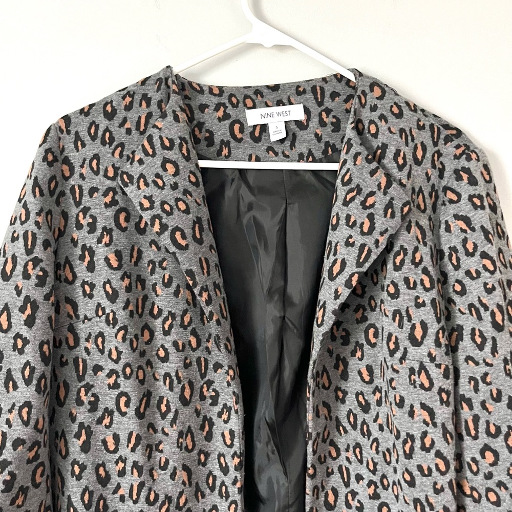 Nine West Leopard Print Gray Open Sweater Jacket - image 8